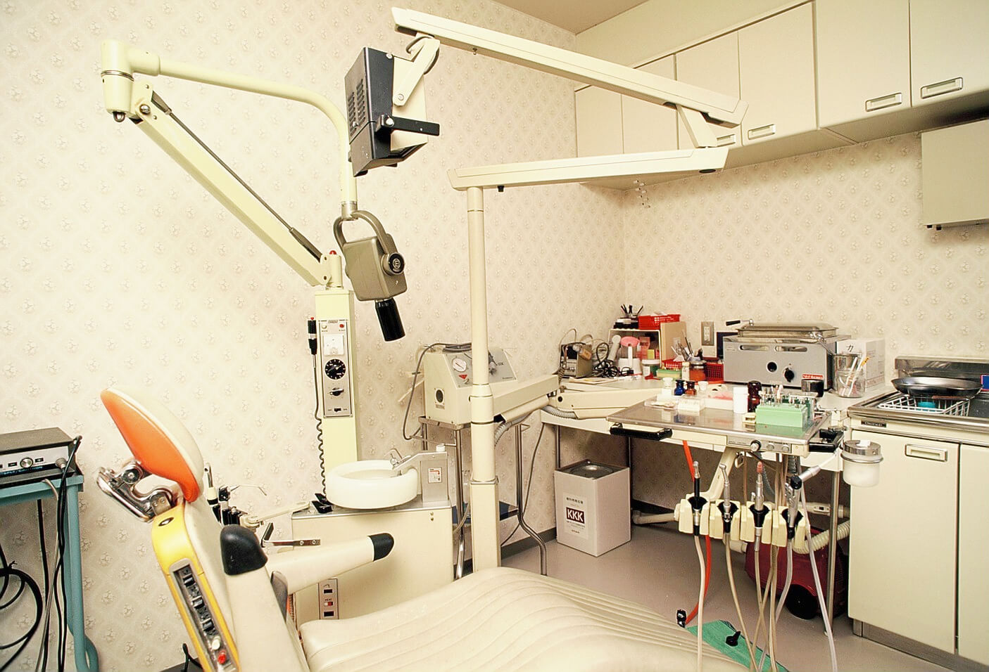 薬局・歯科検診室・理容室